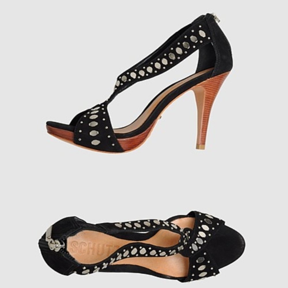 NIB $235 SCHUTZ  nobuck letaher with metal applcations sandals. IT 39‎ US 8